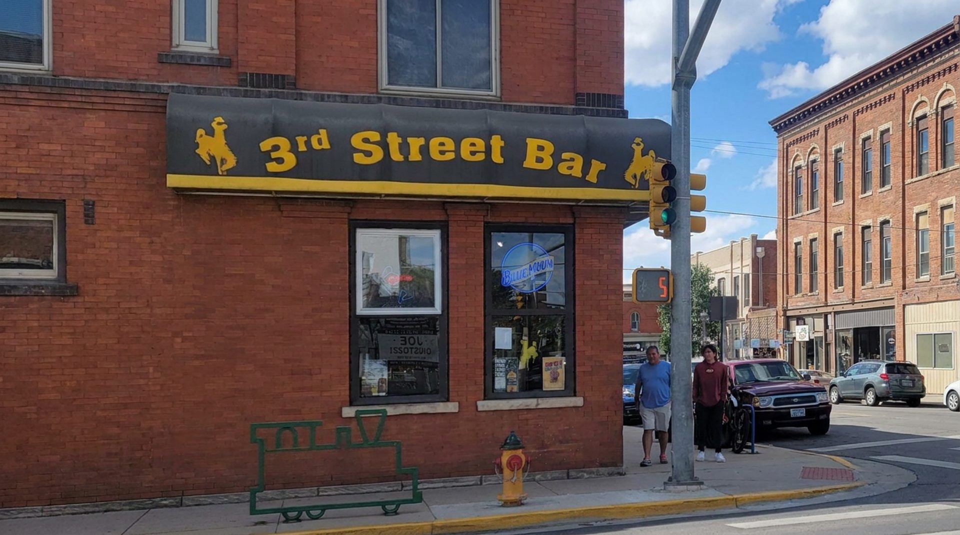 220 Grand Ave
